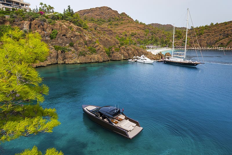 alia yachts 16