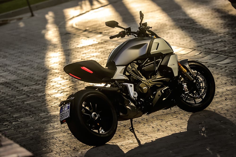 ducati diavel