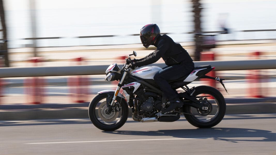 triumph street triple s