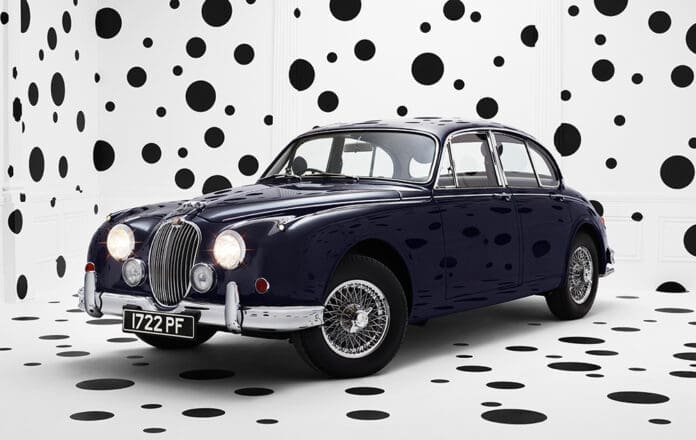 Jag_Rankin_Mk2_03_Hero_Creative_211019 Rooms by Rankin’ Jaguar Mk 2